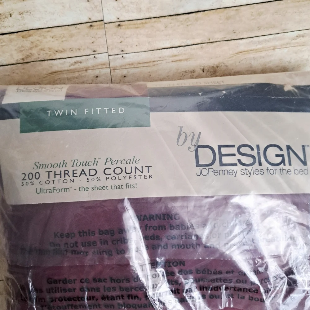By Design JCPenney Styles For The Bed  200C Burgandy Twin Fitted Sheet